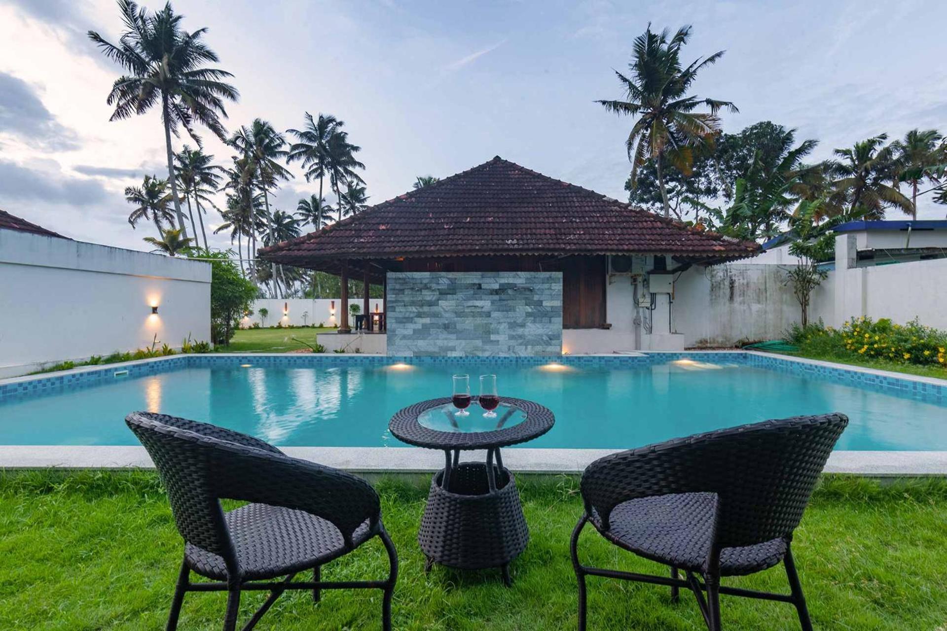 Deshadan'S Tarangi Beach Villas,Marari Марарикулам Экстерьер фото
