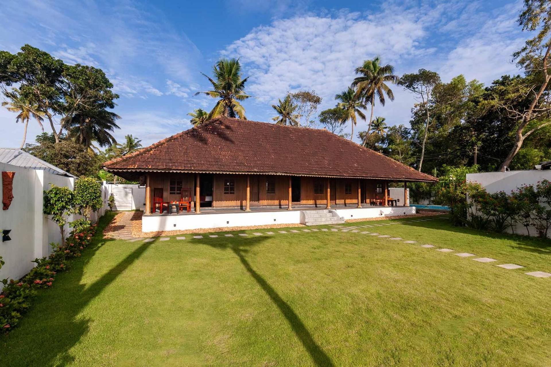 Deshadan'S Tarangi Beach Villas,Marari Марарикулам Экстерьер фото