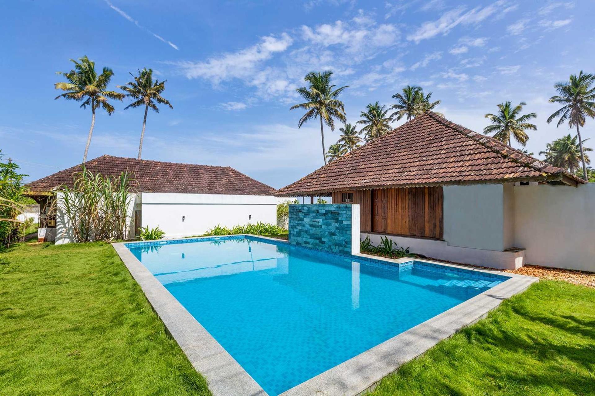 Deshadan'S Tarangi Beach Villas,Marari Марарикулам Экстерьер фото